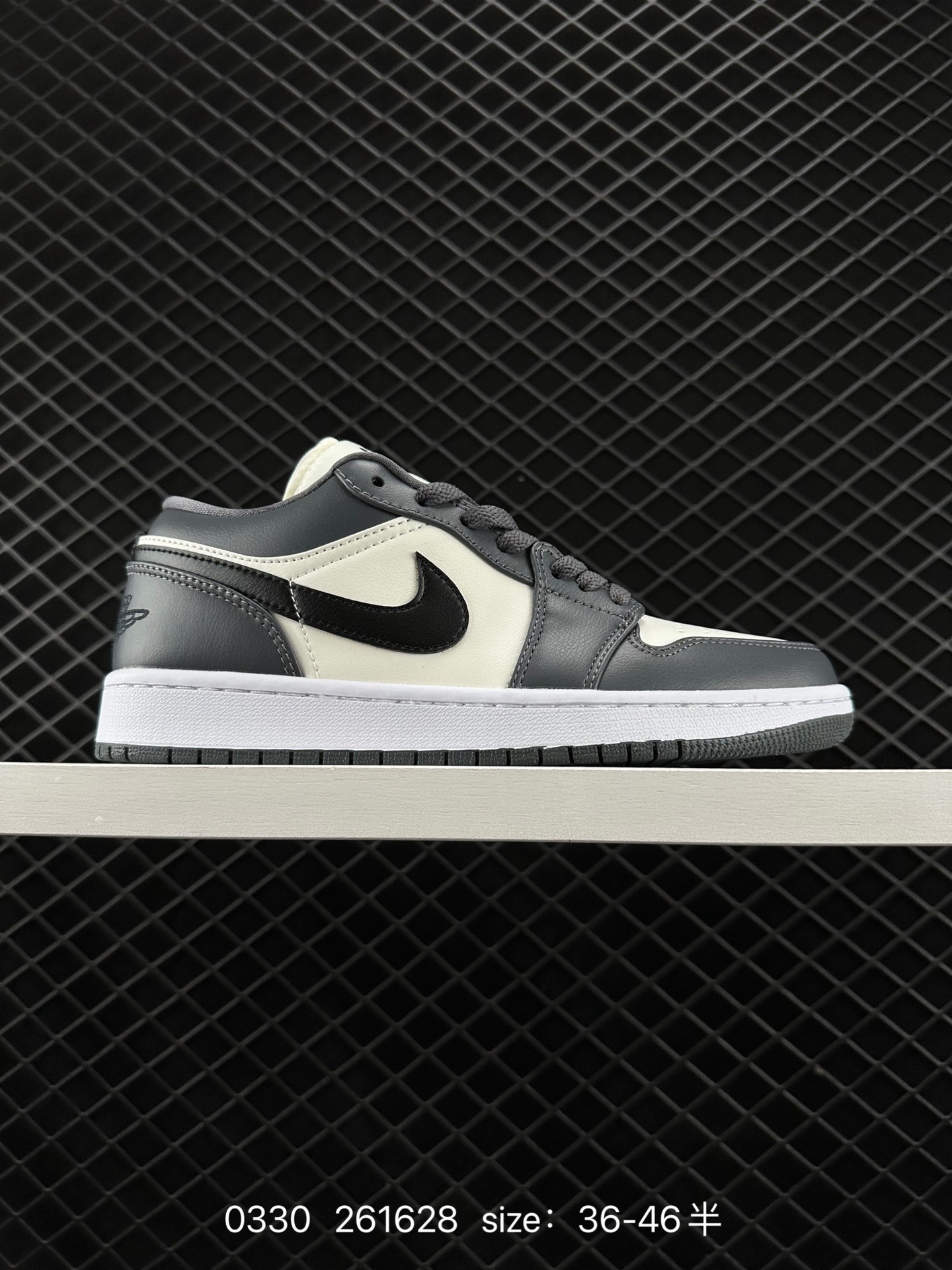 Air Jordan 1 Low AJ1